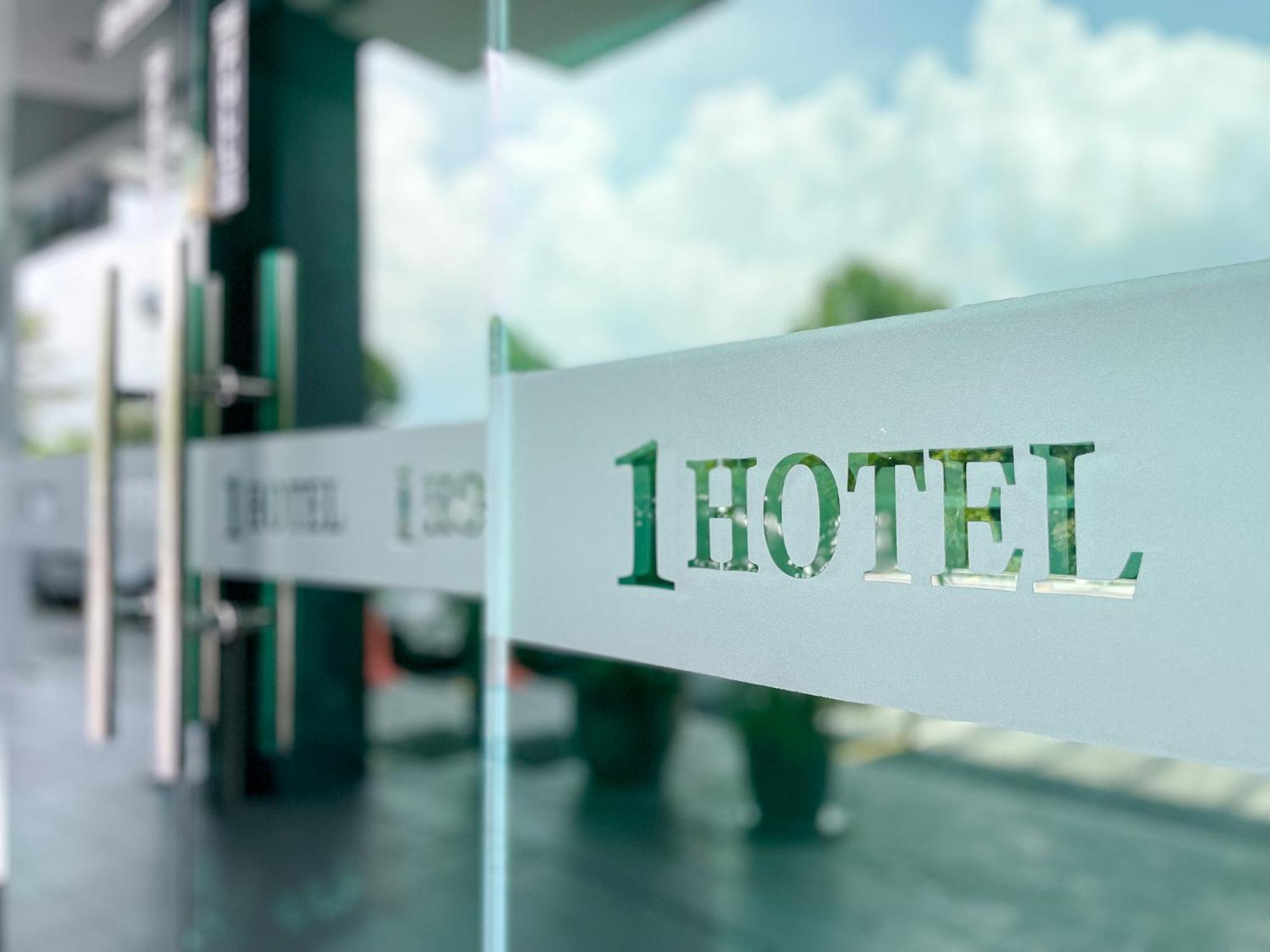 1 โฮเต็ล มะห์โกตา เชรัส Hotel เชอราส ภายนอก รูปภาพ